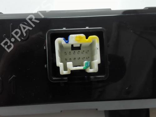 Used Display monitor Display monitor MAZDA 5 (CR) 2.0 CD (CR19) (110 hp) 20450085 20450085