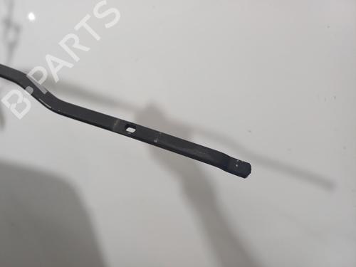 front-windshield-wiper-arm-renault-kangoo-be-bop-kw01_-2009-37728135 main image