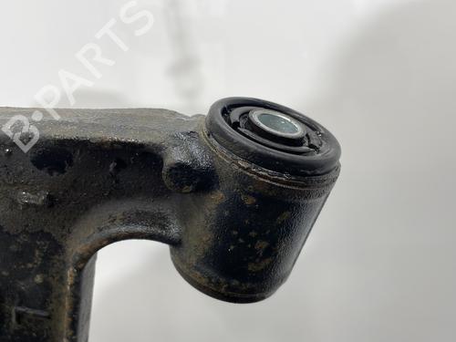 Used Left front suspension arm Left front suspension arm RENAULT ESPACE II (J/S63_) 2.1 TD (J633, J634, J/S635, J/S63D) (88 hp) 31126619 31126619