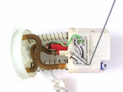 Used Fuel pump FORD FIESTA V (JH_, JD_) 1.3 (69 hp) 20432571
