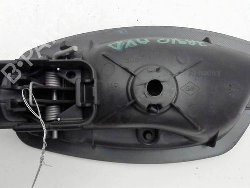 front-right-interior-door-handle-renault-megane-iii-hatchback-bz01_-b3_-2008-37652551 main image