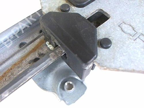 Used Front left window mechanism NISSAN PRIMERA (P11) 2.0 TD (90 hp) 20399318