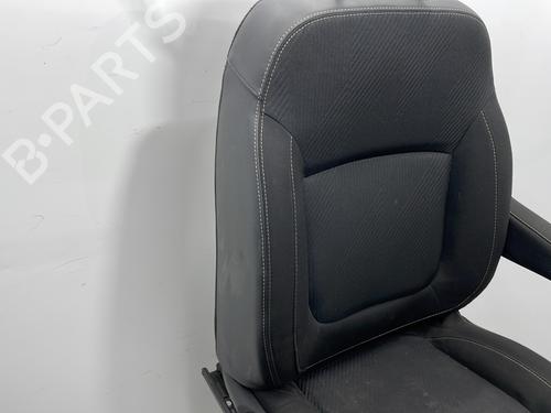 Right front seat RENAULT TRAFIC III Van (FG_) 1.6 dCi 115 (FGMD) | BP32138932C16 