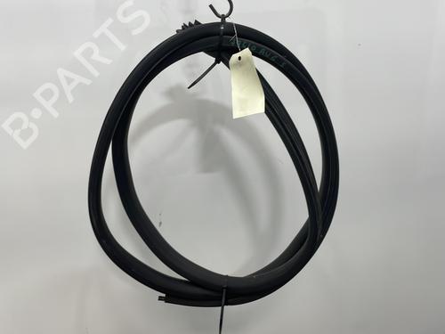 Used Rubber door seal DACIA SANDERO II 1.5 dCi (90 hp) 28102162