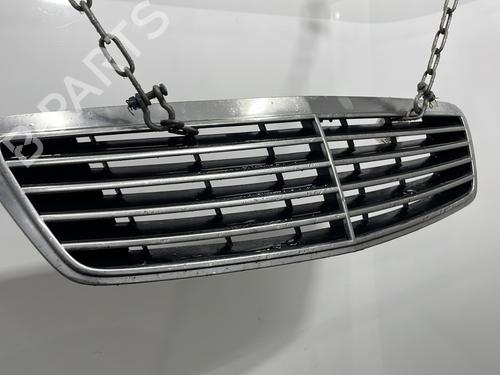 Grille MERCEDES-BENZ S-CLASS (W220, V220) S 320 CDI (220.026, 220.126) | BP31817481C40