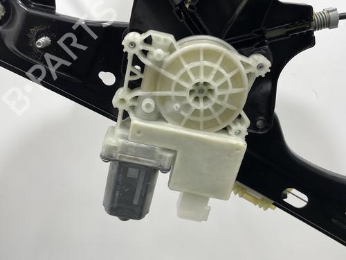 Used Front right window mechanism Front right window mechanism OPEL ASTRA K (B16) 1.2 Turbo (68) (131 hp) 30364131 30364131