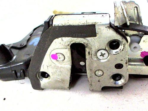 Front right lock TOYOTA COROLLA (_E12_) 2.0 D-4D (CDE120R, CDE120L_) | BP20399411C97 
