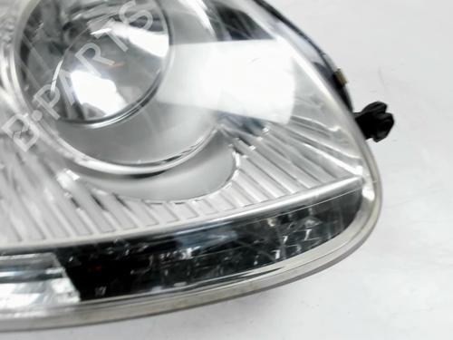 Right headlight VW GOLF V (1K1) 1.9 TDI | BP29212926C29 