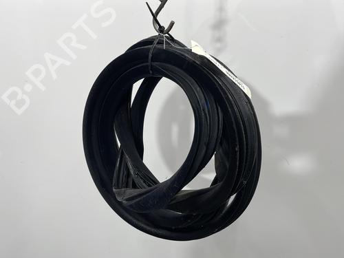 Rubber door seal PEUGEOT 407 SW (6E_, 6D_) 1.6 HDi 110 | BP29922073C142