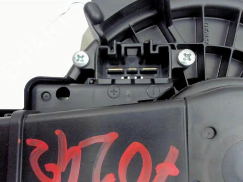 Heater blower motor TOYOTA YARIS (_P13_) 1.4 D (NLP130_, NLP130) | BP20469335M62 