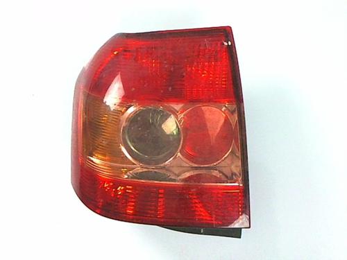 Used Right taillight TOYOTA COROLLA (_E12_) 1.4 VVT-i (ZZE120_, ZZE120R) (97 hp) 20465996
