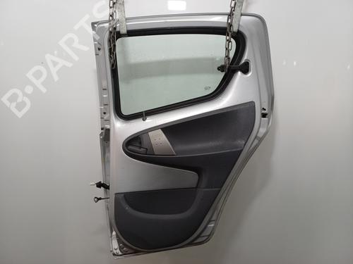 Used Right rear door Right rear door TOYOTA AYGO (_B1_) 1.0 (KGB10_, KGB10R) (68 hp) 34146079 34146079