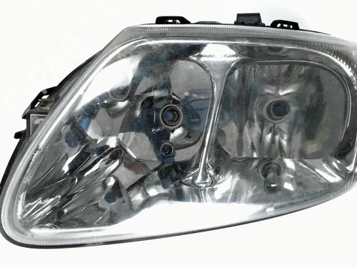 Used Left headlight CHRYSLER VOYAGER IV (RG, RS) 2.5 CRD (141 hp) 20413310