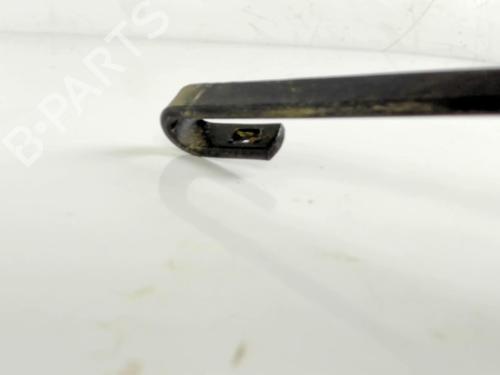 Used Front windshield wiper arm Front windshield wiper arm SUZUKI SPLASH (EX) 1.0 (A5B310) (65 hp) 20402670 20402670