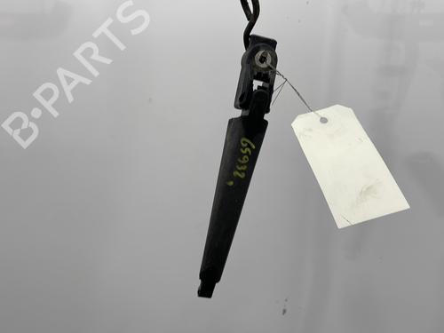 Used Rear windshield wiper arm Rear windshield wiper arm TOYOTA RAV 4 IV (_A4_) 2.2 D 4WD (ALA49) (150 hp) 22361560 22361560