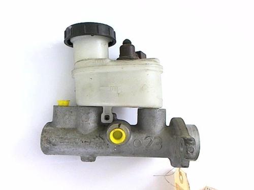 Used Brake master cylinder NISSAN ALMERA II Hatchback (N16) 1.5 (98 hp) 20459910