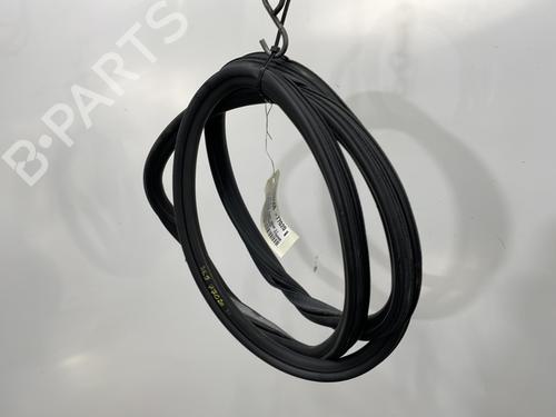 rubber-door-seal-audi-a4-b8-avant-8k5-2007-2008-2009-2010-2011-2012-2013-2014-2015-2016-2017-28811266 main image