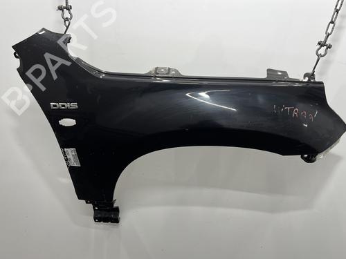 Used Right front fenders SUZUKI GRAND VITARA II (JT, TE, TD) 1.9 DDiS All-wheel Drive (JT419, TD44, JB419WD, JB419XD,... (129 hp) 29320454
