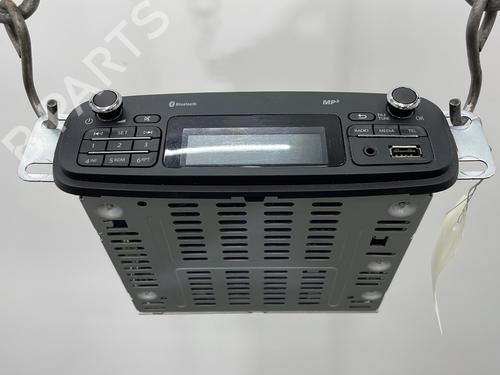 Used Radio RENAULT CLIO IV (BH_) 1.5 dCi 75 (75 hp) 26497820