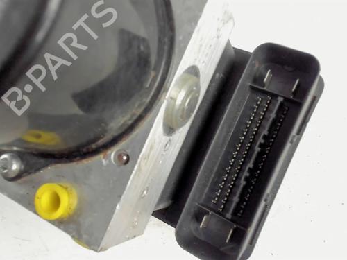 Used ABS pump VOLVO V50 (545) 1.6 D (110 hp) 20390347