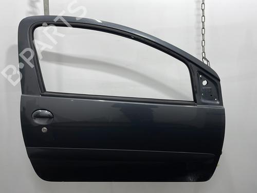 Used Right front door TOYOTA AYGO (_B1_) 1.0 (KGB10_, KGB10R) (68 hp) 21222142