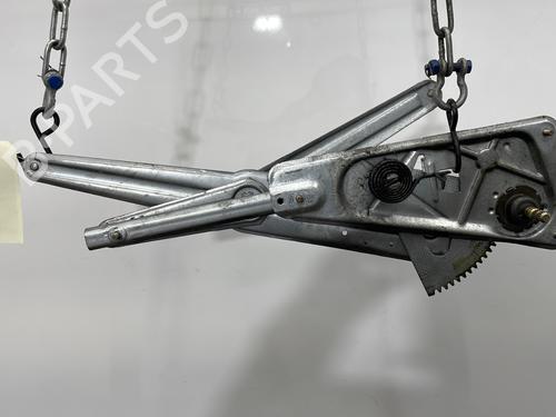 Used Front right window mechanism RENAULT TWINGO I (C06_) 1.2 (C066, C068) (58 hp) 30628721