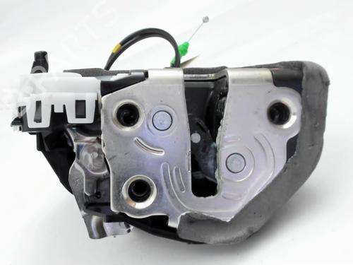 Rear right lock TOYOTA YARIS (_P13_) 1.5 Hybrid (NHP130_, NHP130) | BP20386857C99 