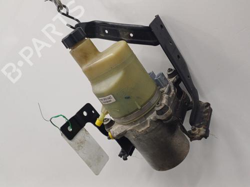 Used Steering pump VOLVO V50 (545) D2 (114 hp) 20445970