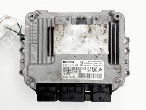Used Engine control unit (ECU) Engine control unit (ECU) PEUGEOT 307 Break (3E) 1.6 HDi (90 hp) 24473735 24473735