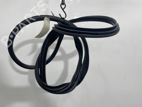 rubber-door-seal-toyota-auris-_e18_-2012-2013-2014-2015-2016-2017-2018-2019-32787108 main image