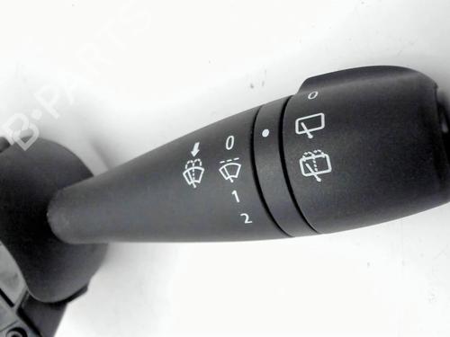 Used Steering column stalk Steering column stalk DACIA SANDERO II TCe 90 (B8M1, B8MA, B8AC) (90 hp) 33701880 33701880
