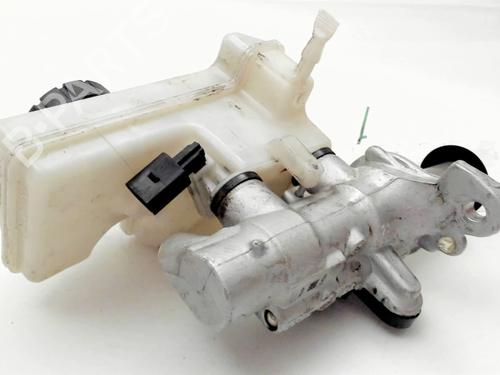 Brake master cylinder CUPRA ATECA (KH7, KHP, KBP) 2.0 TSI 4Drive | BP38101423M77 - Image 5