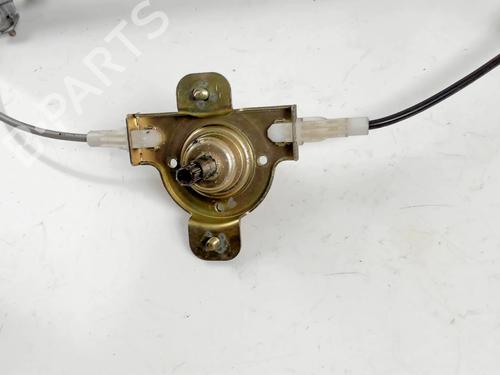 Used Rear right window mechanism Rear right window mechanism DAEWOO KALOS (KLAS) 1.4 (83 hp) 20421588 20421588