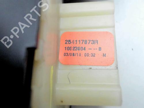 Used Left front window switch Left front window switch RENAULT TWINGO III (BCM_, BCA_) 1.0 SCe 70 (71 hp) 24867709 24867709