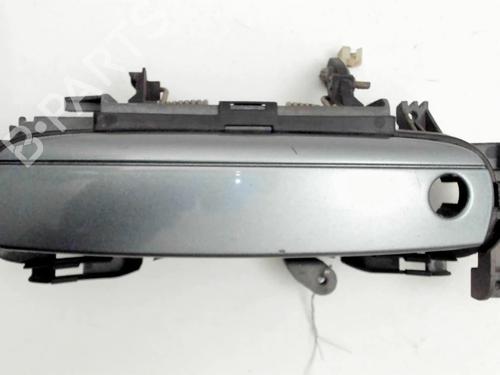 Used Front left exterior door handle AUDI A3 Sportback (8PA) 1.9 TDI (105 hp) 24319783
