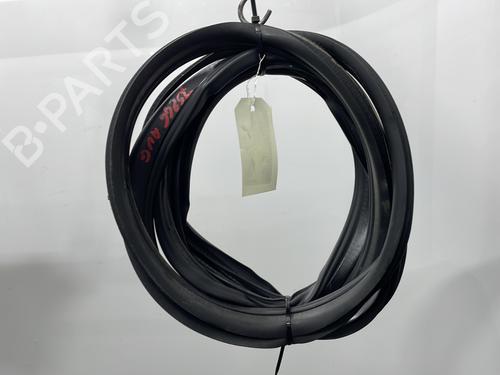 rubber-door-seal-opel-astra-h-gtc-a04-2005-2006-2007-2008-2009-2010-31328037 main image