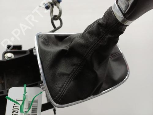 Used Gear lever OPEL INSIGNIA A Sports Tourer (G09) 2.0 CDTI (35) (131 hp) 20445249