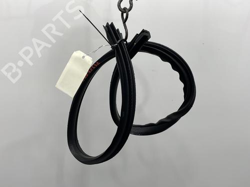 Used Rubber door seal SUZUKI SPLASH (EX) 1.3 CDTI (A5B413D) (75 hp) 21241473