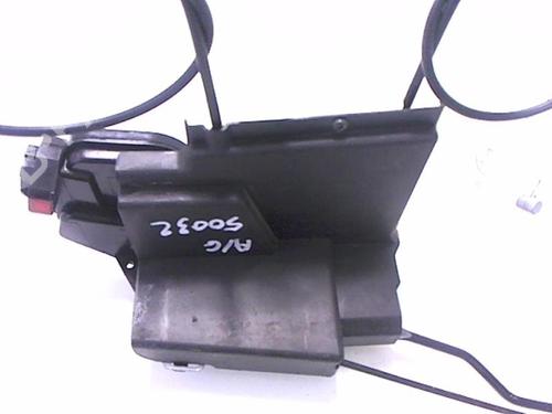 Front left lock HYUNDAI TUCSON (JM) 2.0 CRDi | BP20452386C98 