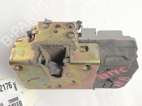 Used Front right lock PEUGEOT 206 Hatchback (2A/C) 1.4 HDi eco 70 (68 hp) 20405536
