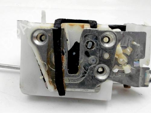 Cerradura puerta trasera izquierda NISSAN PIXO (UA0) 1.0 (68 hp) 21208373