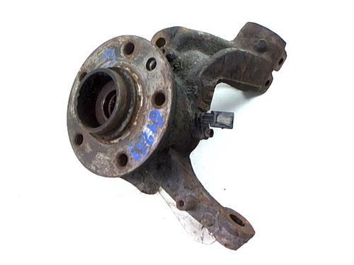 Used Left front steering knuckle VW TRANSPORTER T5 Bus (7HB, 7HJ, 7EB, 7EJ) 2.5 TDI (130 hp) 20425693