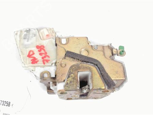 front-right-lock-nissan-navara-d22-25-d-4x4-h0f000w00a-1997-20422879 main image