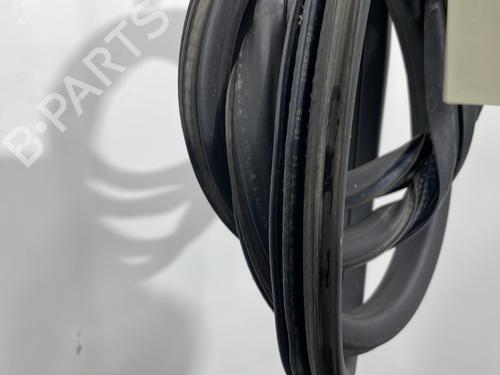 rubber-door-seal-peugeot-2008-i-cu_-2013-30822531 main image