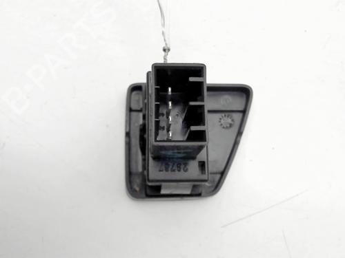 Left front window switch FIAT 500 (312_) 1.2 (312AXA1A) | BP35938385I27 - Image 2