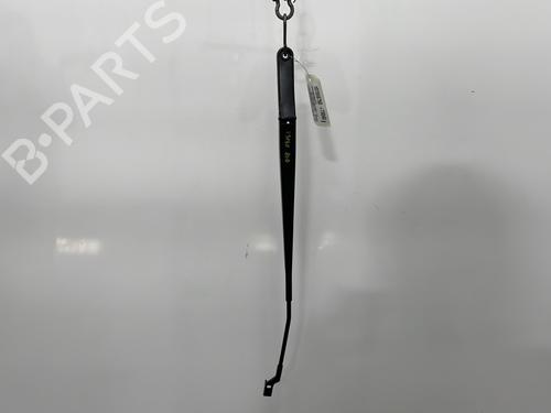 Used Front windshield wiper arm VW GOLF SPORTSVAN VII (AM1, AN1) 1.5 TSI (130 hp) 26642141