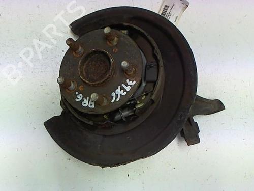 Used Left rear steering knuckle TOYOTA AVENSIS (_T25_) 2.0 D-4D (CDT250_, CDT250R) (116 hp) 20456683