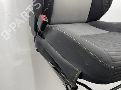 Left front seat TOYOTA YARIS (_P13_) 1.5 Hybrid (NHP130_, NHP130) | BP25210066C15 