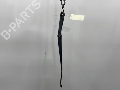 Used Front windshield wiper arm Front windshield wiper arm NISSAN NV200 Van 1.5 dCi 85 (M20, M20N, M20M) (86 hp) 20389886 20389886