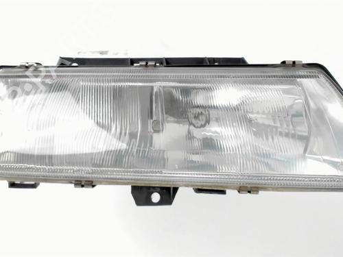 Used Right headlight Right headlight CITROËN XANTIA (X1_, X2_) 1.8 i 16V (110 hp) 20479225 20479225